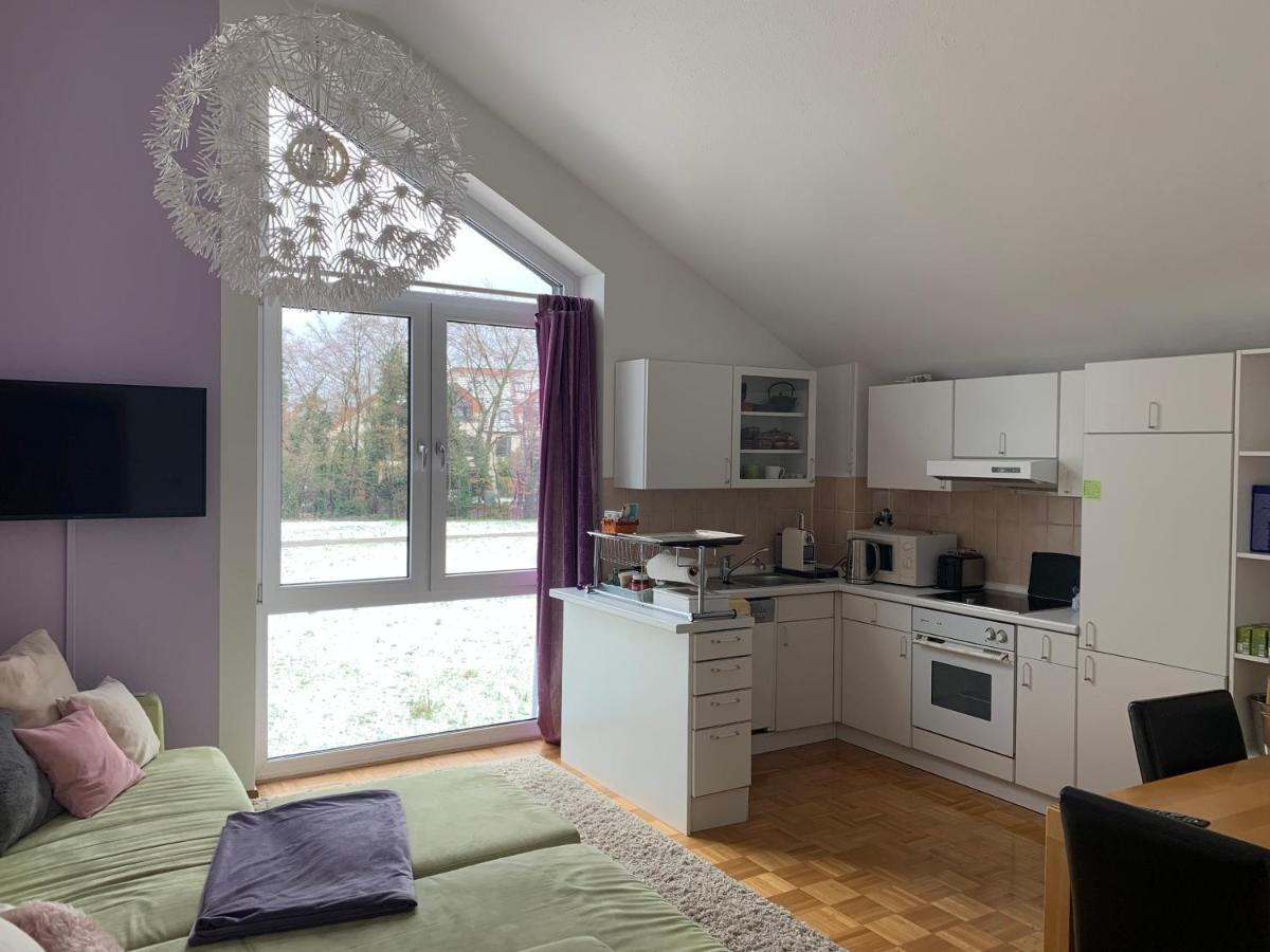 Ruhige Wohnung An Der Uni Düsseldorf Buitenkant foto