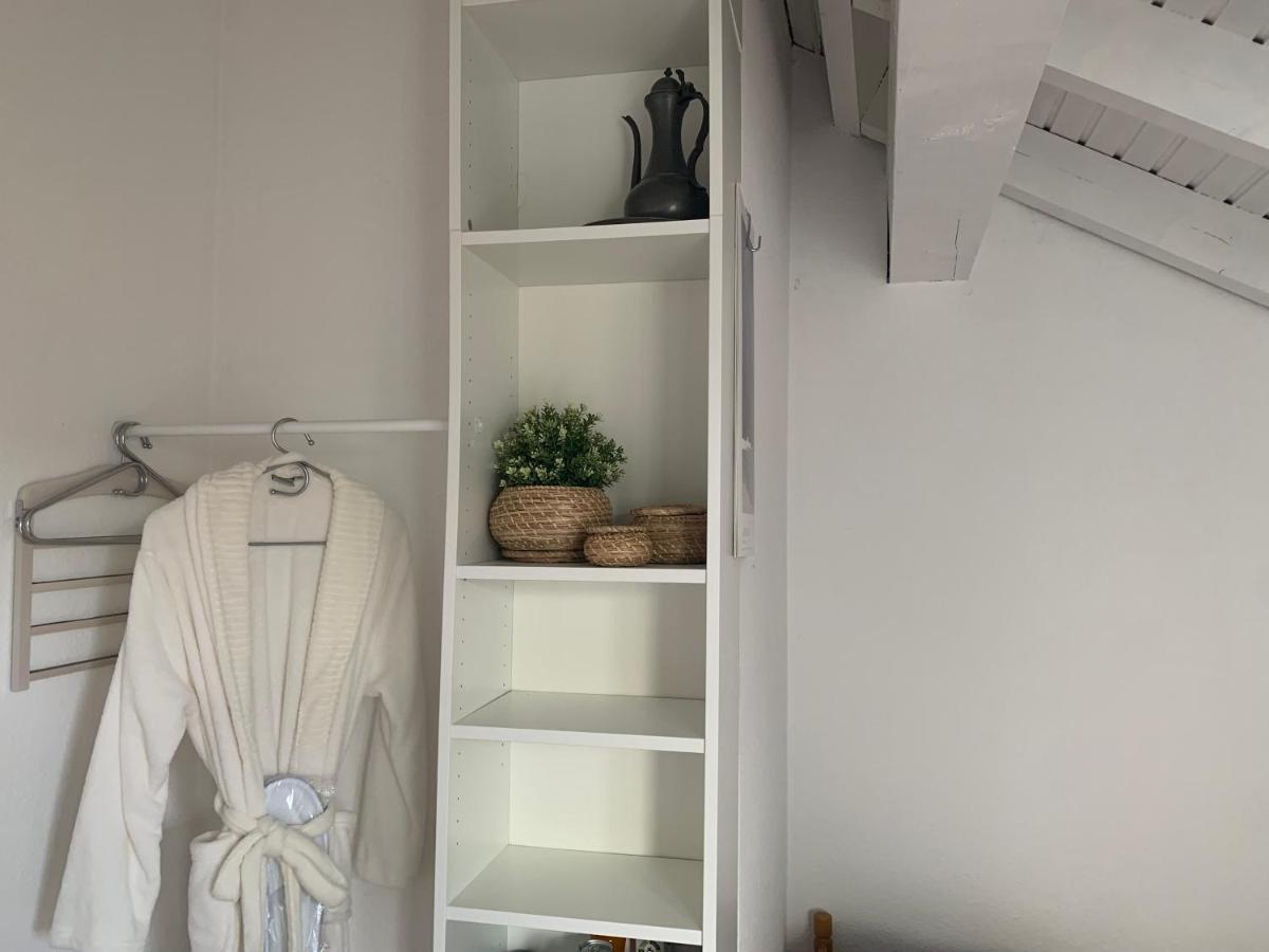 Ruhige Wohnung An Der Uni Düsseldorf Buitenkant foto