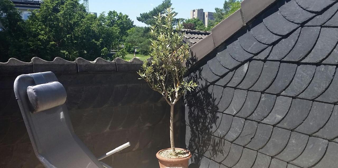 Ruhige Wohnung An Der Uni Düsseldorf Buitenkant foto