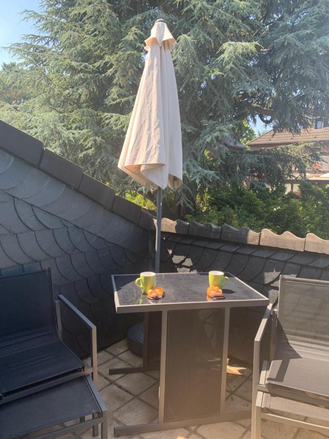 Ruhige Wohnung An Der Uni Düsseldorf Buitenkant foto